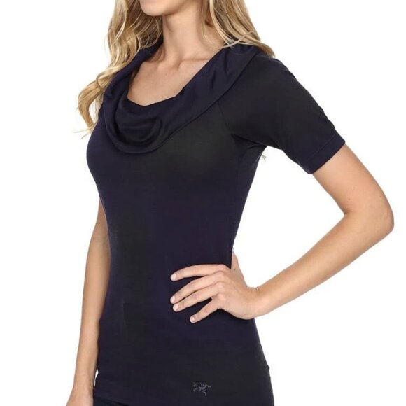 Arc'teryx Tops - Arc'teryx Black Short Sleeve Top with Cowl Neck Size XS